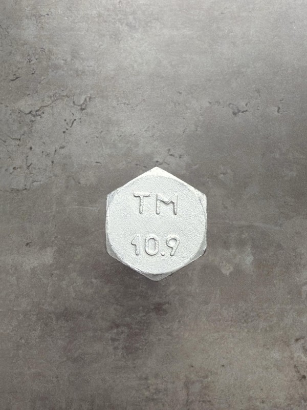 Болт М20х130х1,5 ГОСТ 7798-70 класс прочности 10.9 оцинкованный