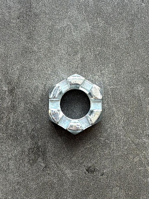 Гайка корончатая, прорезная низкая М14 DIN 937