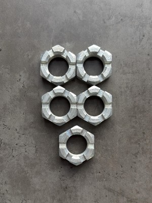 Гайка корончатая, прорезная низкая М30х2 ГОСТ 5919-73, класс прочности 10, покрытие цинк