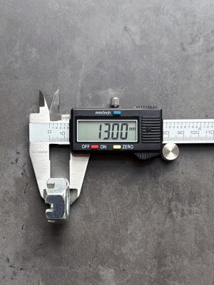 Гайка корончатая, прорезная низкая М20х1,5 DIN 937 класс прочности 8