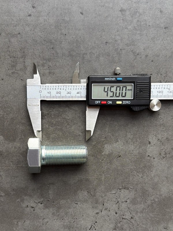 Болт М20х45х1,5 ГОСТ 7798-70 класс прочности 10.9 оцинкованный
