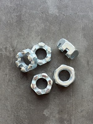 Гайка корончатая, прорезная низкая М12х1,25 DIN 937 класс прочности 10