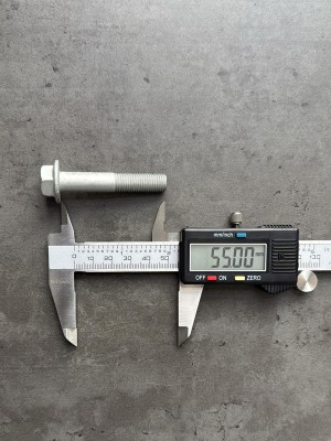 Болт фланцевый М10х55х1,25 8.8 оц. DIN 6921 без насечек